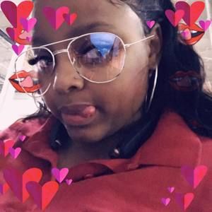 Meet your Posher, Jasmine